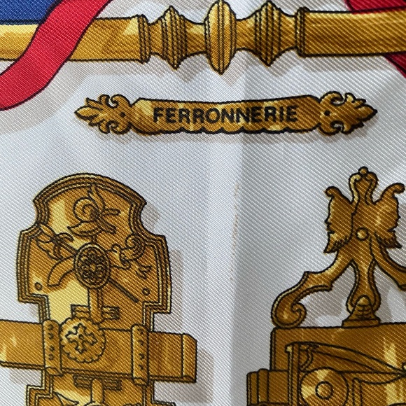 Vintage hermes scarf - Picture 6 of 9